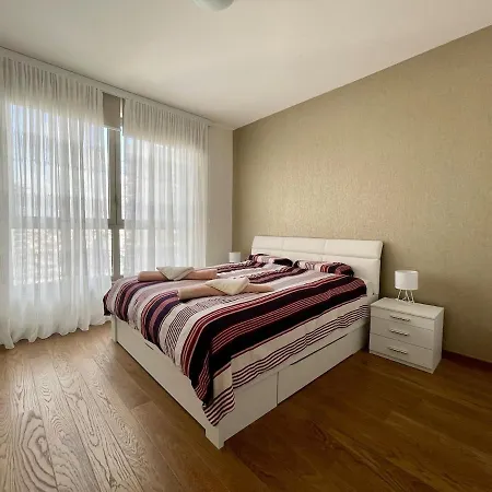 Apartamento Romantic One Bedroom At Bw-city And Park View *