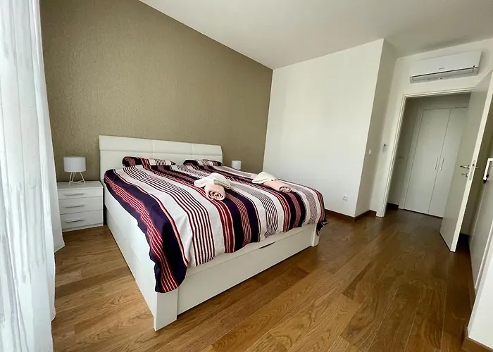 Romantic One Bedroom At Bw-city And Park View *