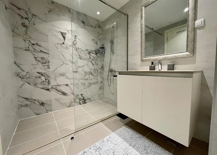 Apartamento Romantic One Bedroom At Bw-city And Park View Belgrado